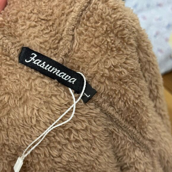 Super soft hooded  pullover - Picture 4 of 5